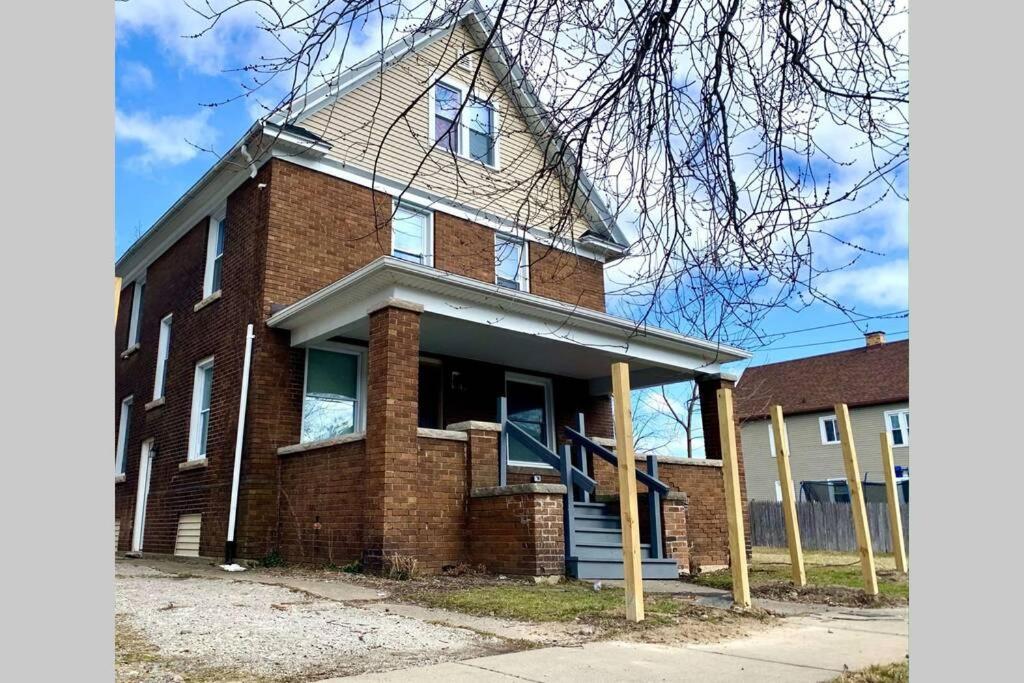 6Br Retreat-Great For Reunions And Getaways Minutes From Niagara Falls Exterior photo